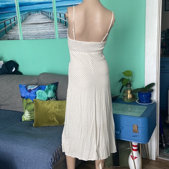 👗Row A Dress👗 - Picture 6 of 8